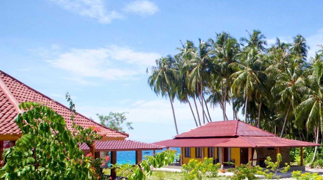 Puri Asu Resort Palau Asu Camera foto